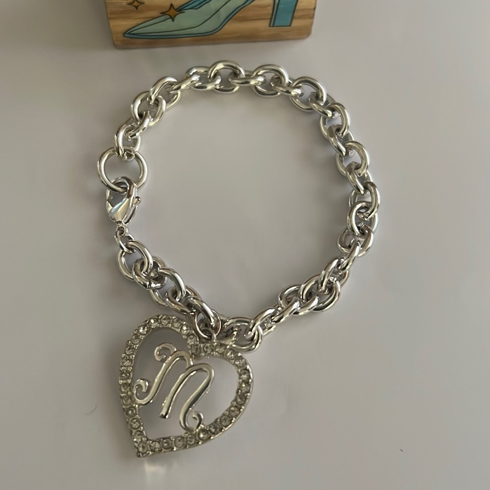 Vintage Minimalist Dangling Love Drop Bracelet